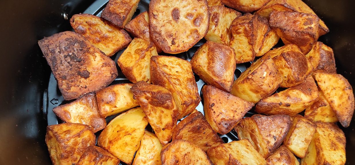 Air fryer roast potatoes